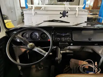 VW T2 Camper — Légende roulante de 1979, liberté et authenticité garanties — Miniatur 7