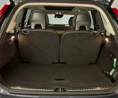 Volvo XC90 B6 Mild Hybrid — SUV 7 places suréquipé, faible kilométrage — côté
