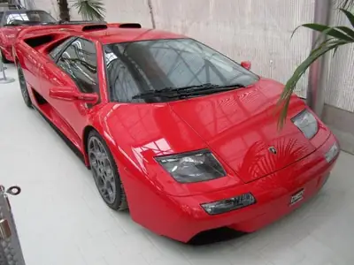 Lamborghini Diablo VT 6.0 2001 — Légende italienne rare, 19'500 km seulement — Heckansicht