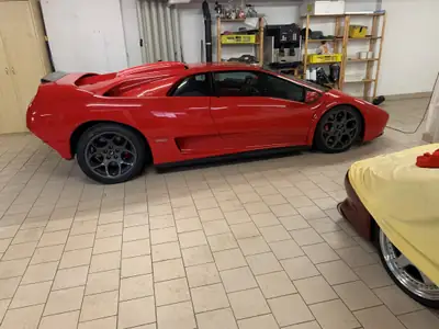 Lamborghini Diablo VT 6.0 2001 — Légende italienne rare, 19'500 km seulement — Miniatur 13