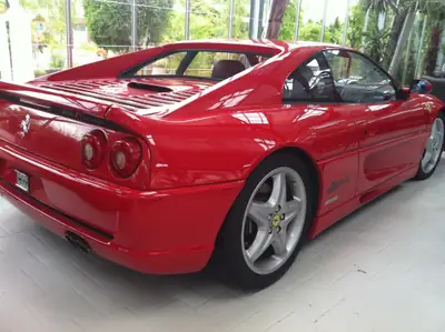 Ferrari F355 F1 1998 — Légendaire coupé sport, boîte séquentielle, seulement 29 000 km — Miniature 8