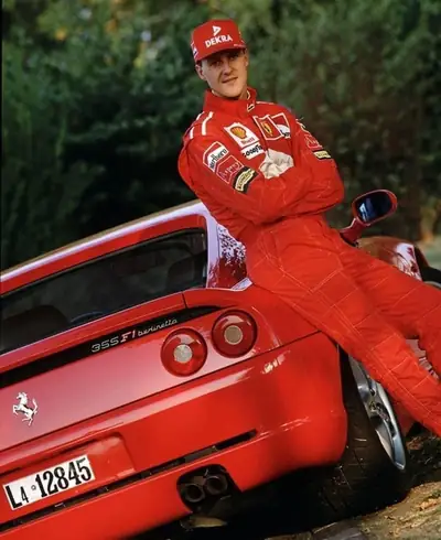 Ferrari F355 F1 1998 — Légendaire coupé sport, boîte séquentielle, seulement 29 000 km — Miniature 10