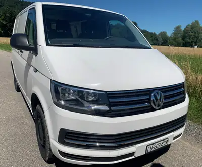 VW T6 2.0 TDI 4Motion — Utilitaire robuste tout-terrain, 236 000 km — dashboard