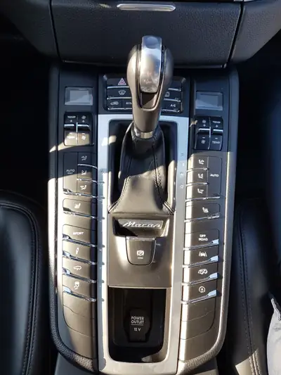 Porsche Macan GTS PDK — SUV sportif 360 ch, seulement 90'000 km — dettaglio