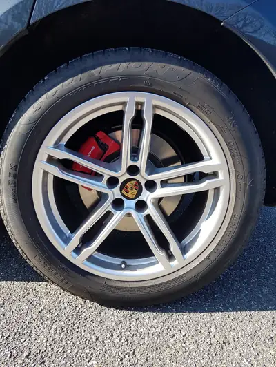Porsche Macan GTS PDK — SUV sportif 360 ch, seulement 90'000 km — Miniatura 9