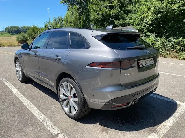 Jaguar F-Pace 2016 occasion Duggingen — 3