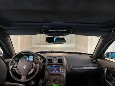 Maserati Quattroporte 4.2 V8 Sport GT — Berline de prestige 400 ch, entretenue — vista posteriore