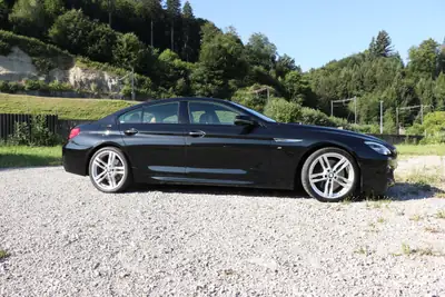BMW 650i Gran Coupé xDrive — Sportive élégante, 50 000 km seulement — fianco