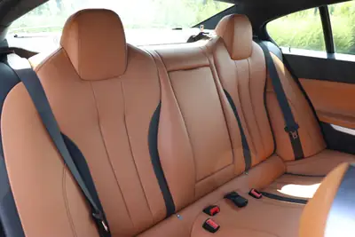 BMW 650i Gran Coupé xDrive — Sportive élégante, 50 000 km seulement — Miniatura 9