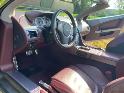 Aston Martin DB9 Volante 2006 — Cabriolet de prestige, 58'000 km, rapport qualité-prix exceptionnel — Miniatura 12