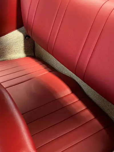 Porsche 356 PreA Continental 1955 — Chef-d'œuvre de légende, 15'000 km seulement — Thumbnail 8