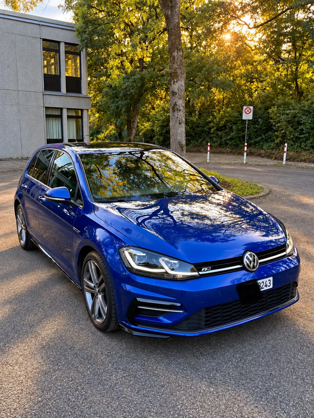 VW Golf 2.0 TDI Highline — Diesel efficace, toit panoramique, sans sinistre