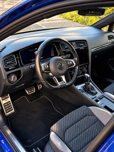 VW Golf 2.0 TDI Highline — Diesel efficace, toit panoramique, sans sinistre — Miniatura 8