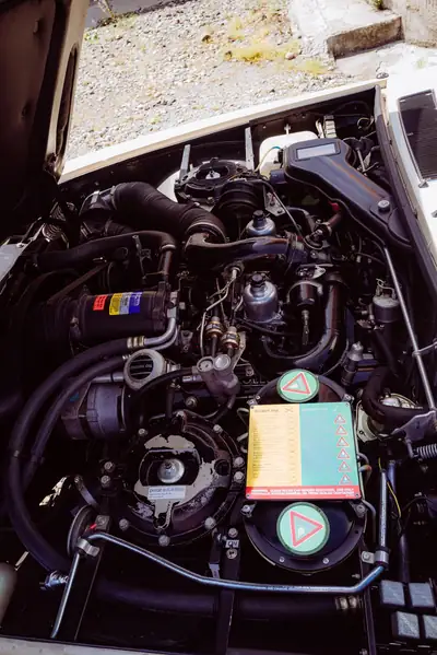 Rolls-Royce Silver Spirit I — Chef-d'œuvre britannique de 1983, seulement 35'000 km — Miniature 12