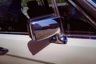 Rolls-Royce Silver Spirit I — Chef-d'œuvre britannique de 1983, seulement 35'000 km — Miniature 14