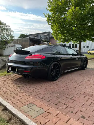Porsche Panamera 4 3.6 PDK — Berline sportive premium, sans accident, freins neufs — detail