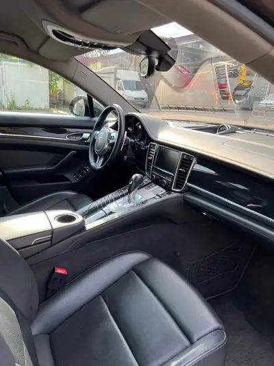 Porsche Panamera 4 3.6 PDK — Berline sportive premium, sans accident, freins neufs — Thumbnail 9