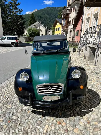 Citroën 2CV6 Spécial — L'icône française authentique, 107'000 km, sans sinistre — Seitenansicht