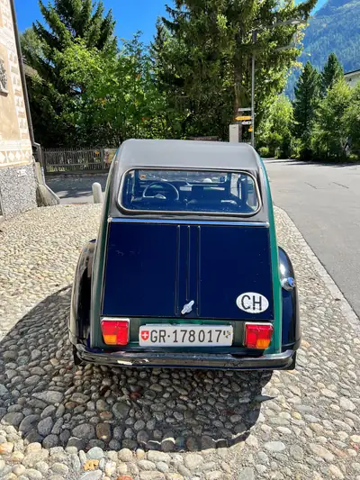 Citroën 2CV6 Spécial — L'icône française authentique, 107'000 km, sans sinistre — Innenraum