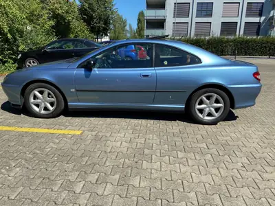 Peugeot 406 Coupé 3.0 V6 Pack — Rare et préservé, 85'000 km seulement — vue extérieure