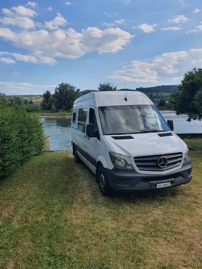 Mercedes-Benz Sprinter 316 CDI Kompakt — Utilitaire fiable, 290'000 km, sans sinistre — exterior view