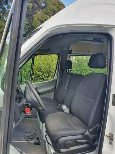Mercedes-Benz Sprinter 316 CDI Kompakt — Utilitaire fiable, 290'000 km, sans sinistre — detail
