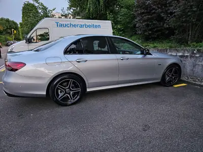 Mercedes-Benz E 300 de 4Matic — Berline hybride diesel rechargeable, 144 000 km, garantie constructeur — Außenansicht