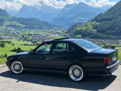 BMW M5 1991 — Berline de prestige légendaire, 315 ch, peu kilométrée — Miniature 12
