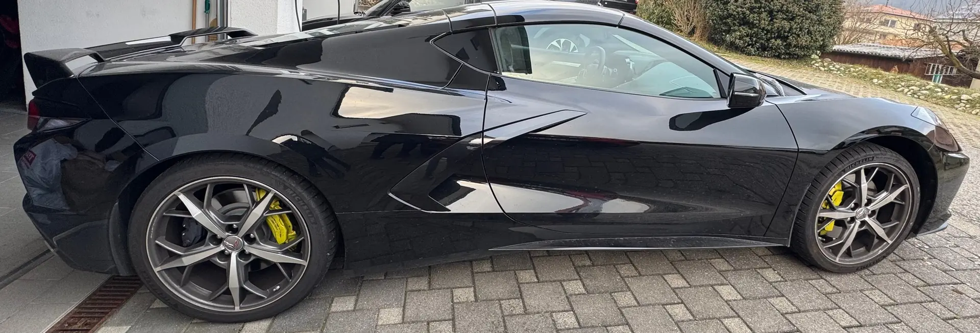 Chevrolet Corvette Coupé Stingray Swiss Edition — Muscle car légendaire, 482 ch purs