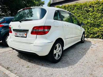Mercedes-Benz B 200 Autotronic — Monospace compact, automatique fluide et fiable — arrière