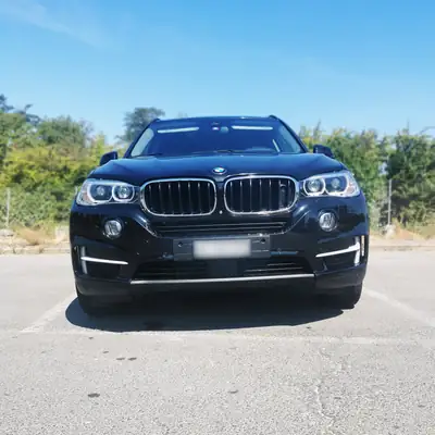 BMW X5 xDrive 35i Steptronic — SUV premium 306 ch, 58 000 km seulement — Seitenansicht