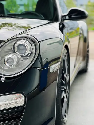 Porsche 911 Carrera 4S PDK — Coupé légendaire, transmission automatique, 77 900 km — Seitenansicht