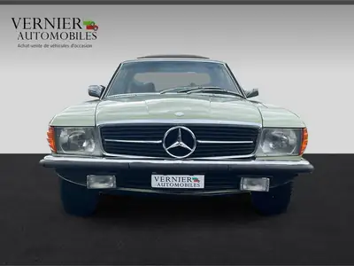 Mercedes-Benz SLC 350 — Coupé sportif de légende, véhicule vétéran suisse certifié — rear view