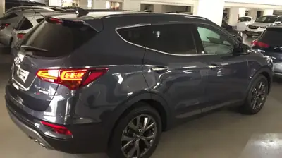 Hyundai Santa Fe 2.2 CRDI Vertex 4WD — SUV 7 places diesel robuste, 64'000 km — Armaturenbrett