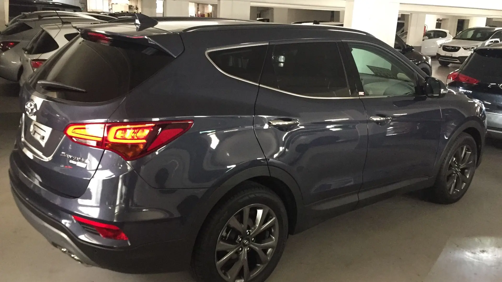 Hyundai Santa Fe 2017 occasion Versoix — 5