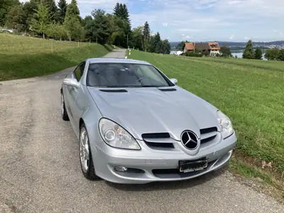 Mercedes-Benz SLK 280 — Roadster élégant, moteur V6 231 ch, impeccable — détail