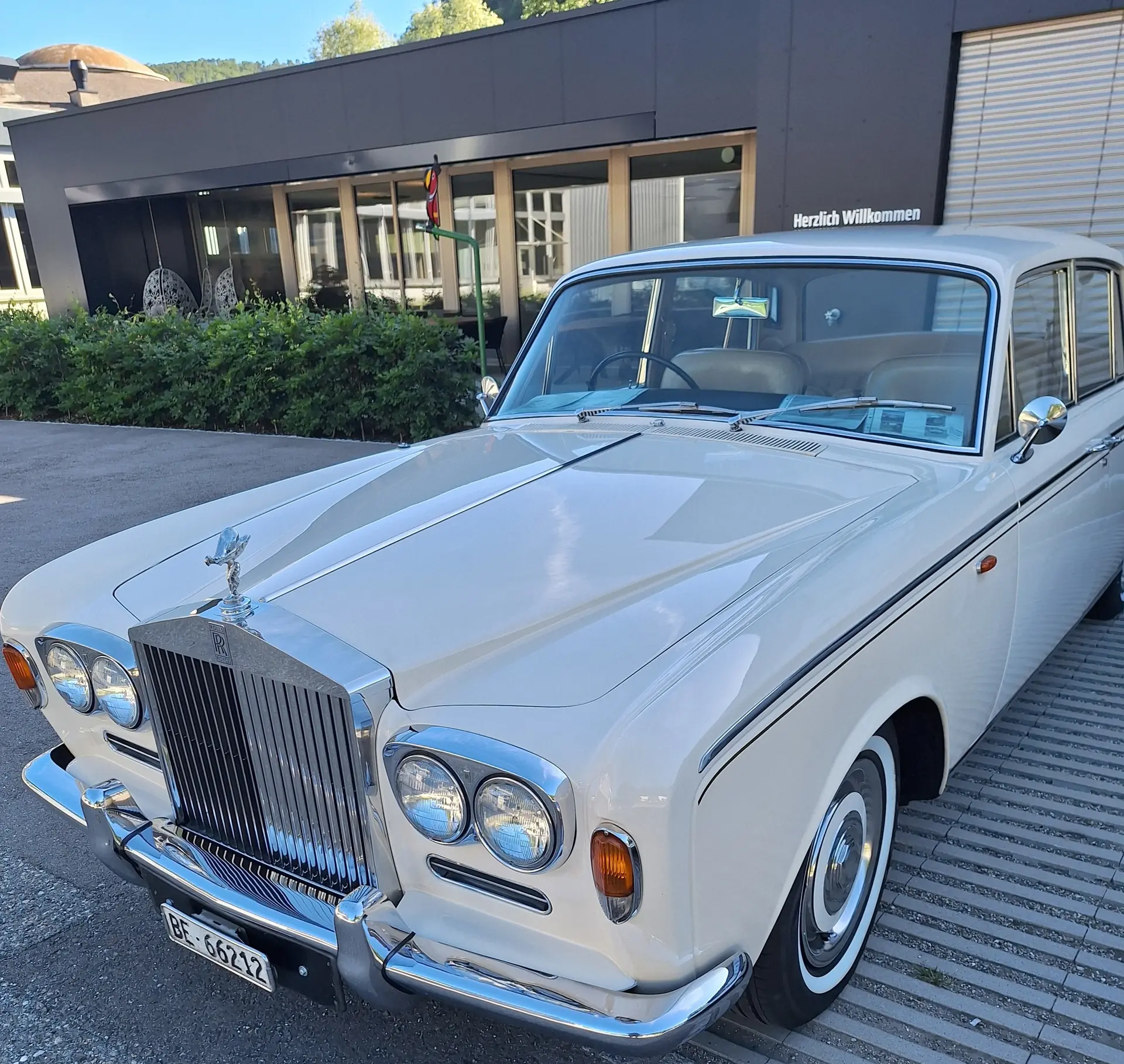 Rolls-Royce Silver Shadow Serie I 1968 — L'élégance britannique intemporelle, 70000 km