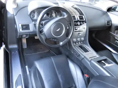 Aston Martin DB9 Touchtronic 2 — Coupé sport anglais d'exception, 71'700 km — Miniatura 7