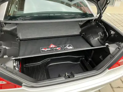 Mercedes-Benz SLK 230 Kompressor Final Edition — Roadster iconique, moteur turbo, 56'200 km — Miniatur 12