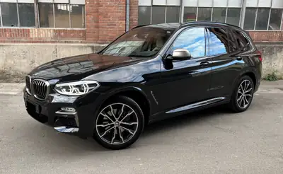 BMW X3 M40d Individual — SUV diesel 326 ch, finition complète, faible kilométrage — vista esterna