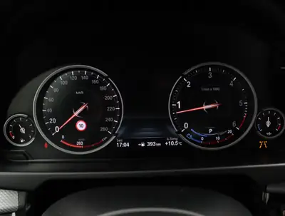 BMW X5 xDrive 40d Steptronic — SUV premium diesel, 183 500 km, traction intégrale — Miniatur 11
