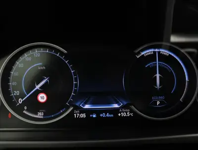 BMW X5 xDrive 40d Steptronic — SUV premium diesel, 183 500 km, traction intégrale — Miniatur 13