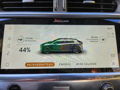 Jaguar I-PACE EV400 HSE AWD — SUV électrique premium, 29'000 km seulement — Miniature 8