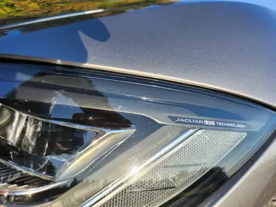 Jaguar I-PACE EV400 HSE AWD — SUV électrique premium, 29'000 km seulement — Miniature 10