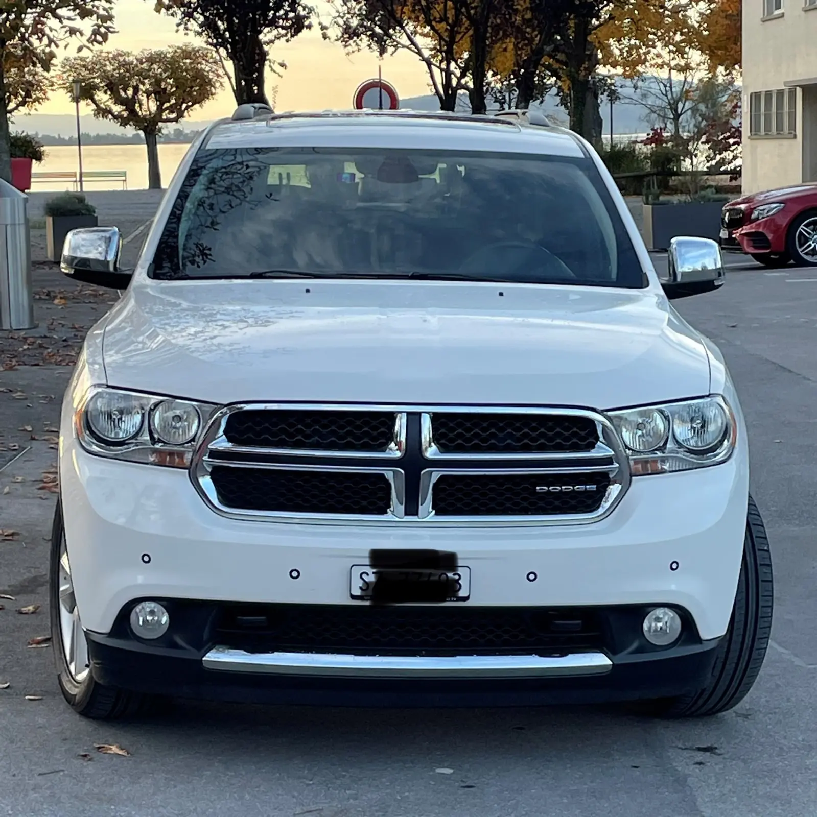 Dodge Durango 2013 — SUV 7 places robuste, 294 ch, équipement premium — Außenansicht