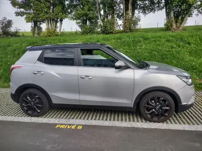 SsangYong Tivoli 1.6 eXDi — Petit SUV robuste, diesel économe et sans sinistre — Miniatura 9