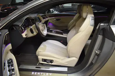 Bentley Continental GT 6.0 W12 — Le coupé de prestige britannique, 635 ch et histoire tracée — Miniature 13