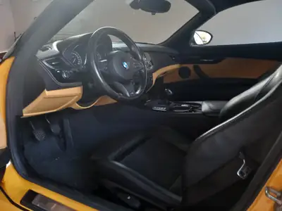 BMW Z4 sDrive23i — Cabriolet sportif 2011, moteur 204 ch et sans sinistre — Miniatur 8