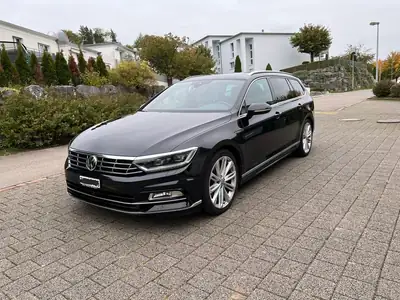 VW Passat Variant 2.0 TDI — Break élégant 4Motion, moteur robuste 190 ch — vista esterna