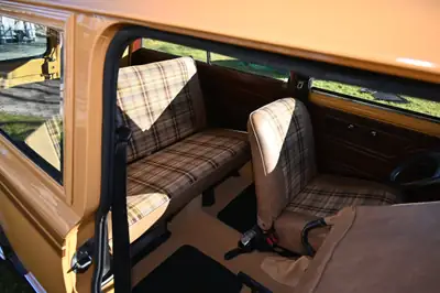 MINI Clubman Estate 1978 — Une légende compacte britannique, contrôlée expertise — Armaturenbrett